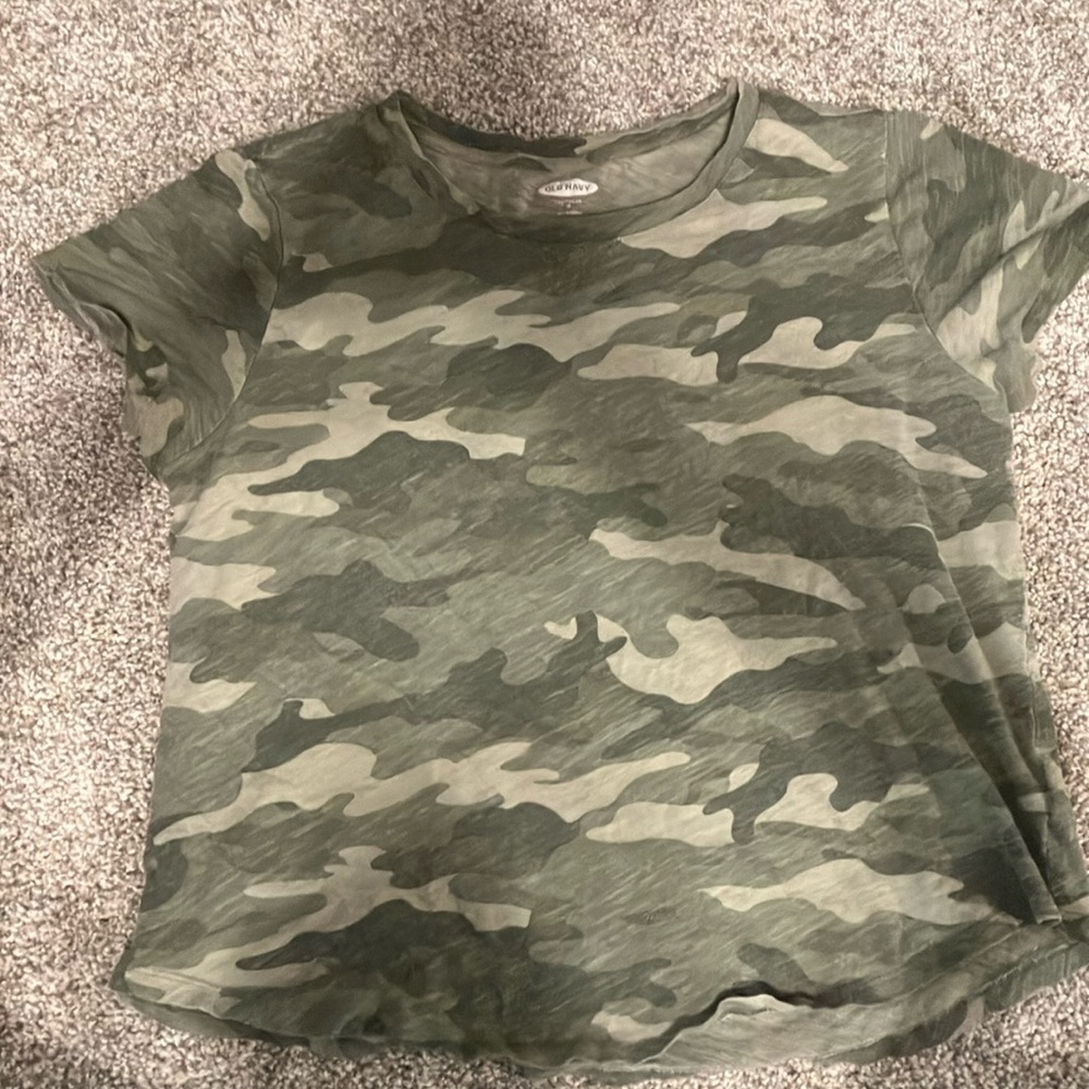 Old Navy Green Camouflage Short Sleeve Tee